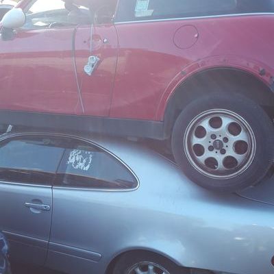 auto completa anno 2004